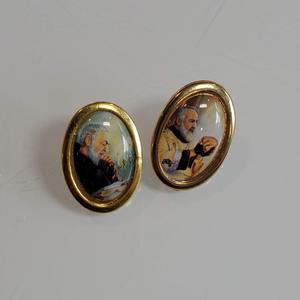Padre Pio Gold Lapel Pin