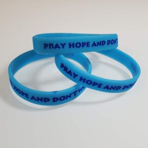 Pray, Hope, and Don't Worry Blue Wristband Bracelet